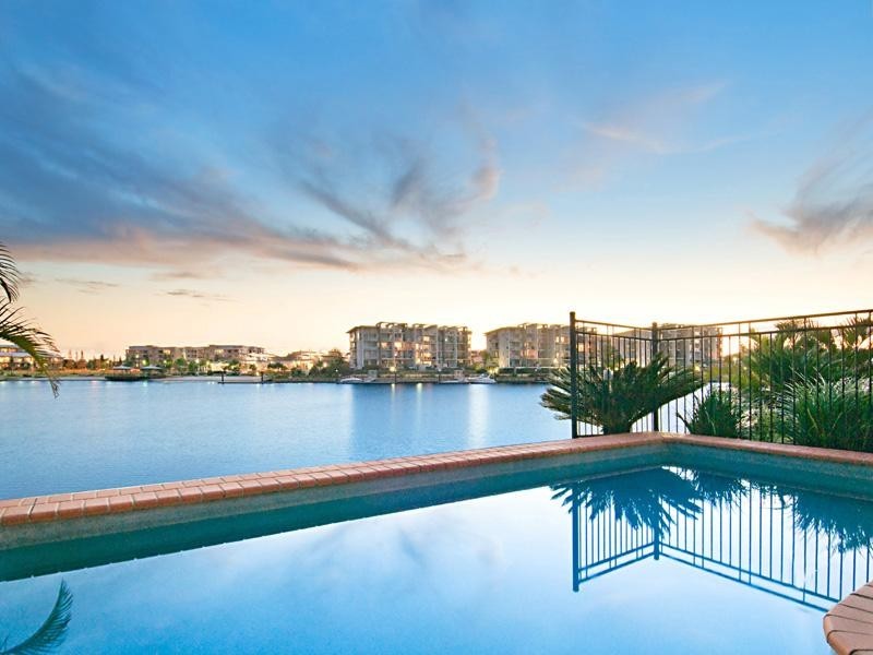 40 Sunbird Chase, Parrearra QLD 4575