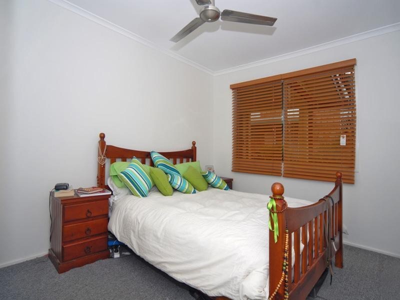 5 Sutherland Street, Dicky Beach QLD 4551