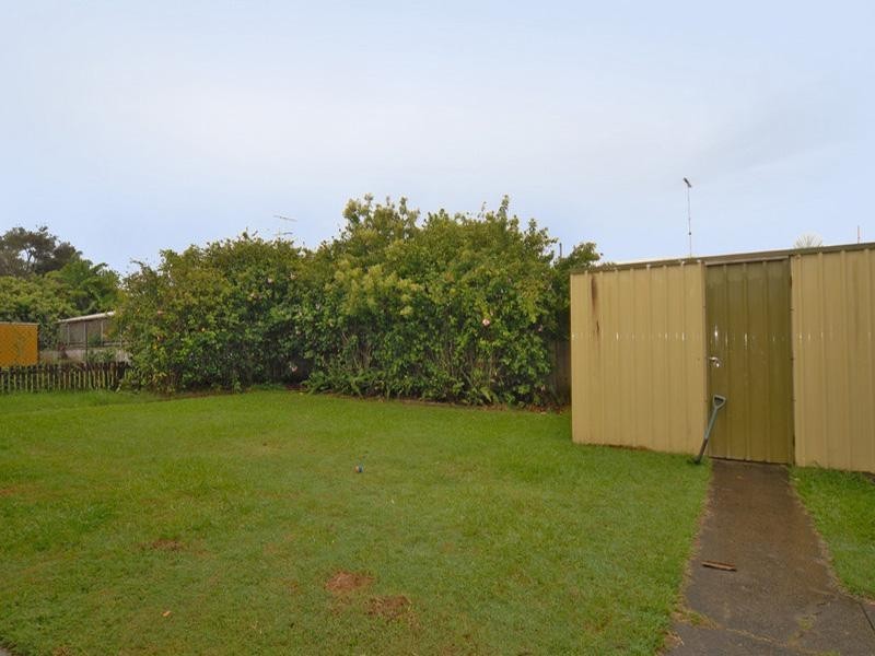 5 Sutherland Street, Dicky Beach QLD 4551