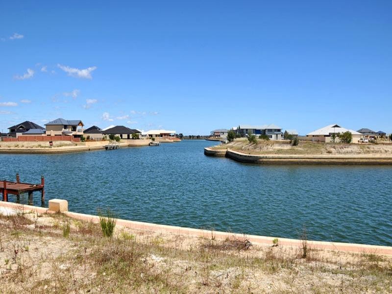 19  Waterlily Place, Mandurah WA 6210