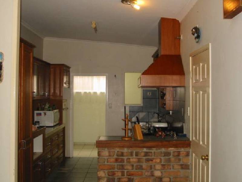 3 Richard St / 9 Railway Pde, Lota QLD 4179