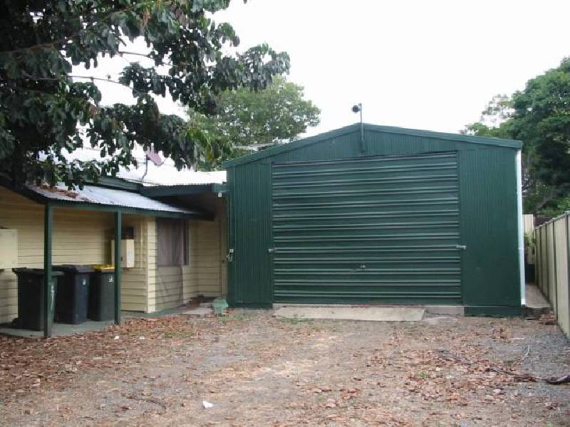 3 Richard St / 9 Railway Pde, Lota QLD 4179