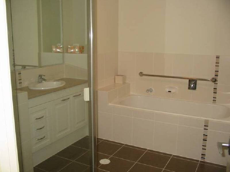 19 Izzies Pl, Wakerley QLD 4154