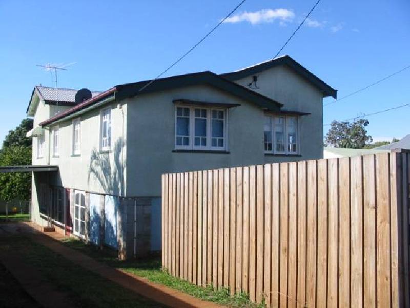 141 Preston Road, Manly West QLD 4179