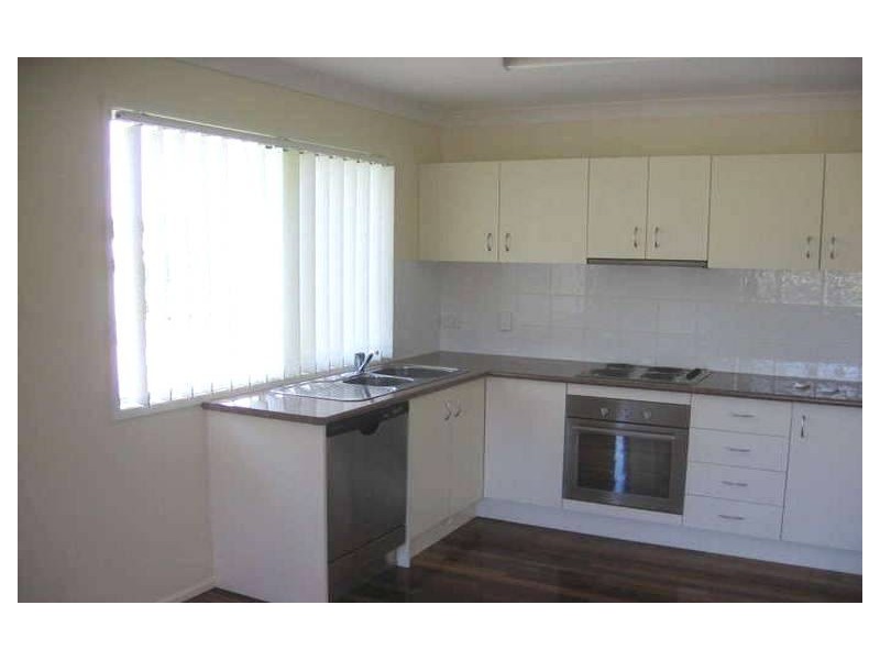 1/72 McFadden St, Wynnum QLD 4178