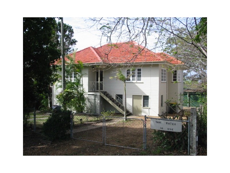 531 Tingal Rd, Wynnum QLD 4178