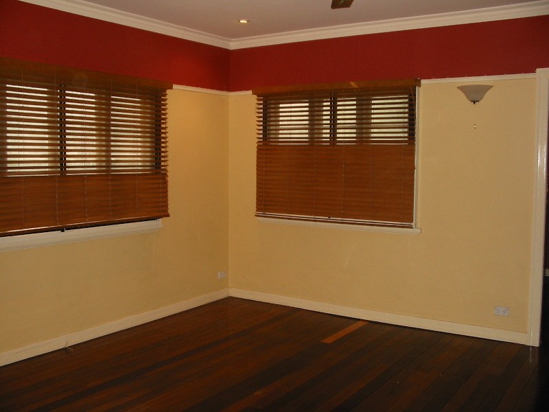 531 Tingal Rd, Wynnum QLD 4178