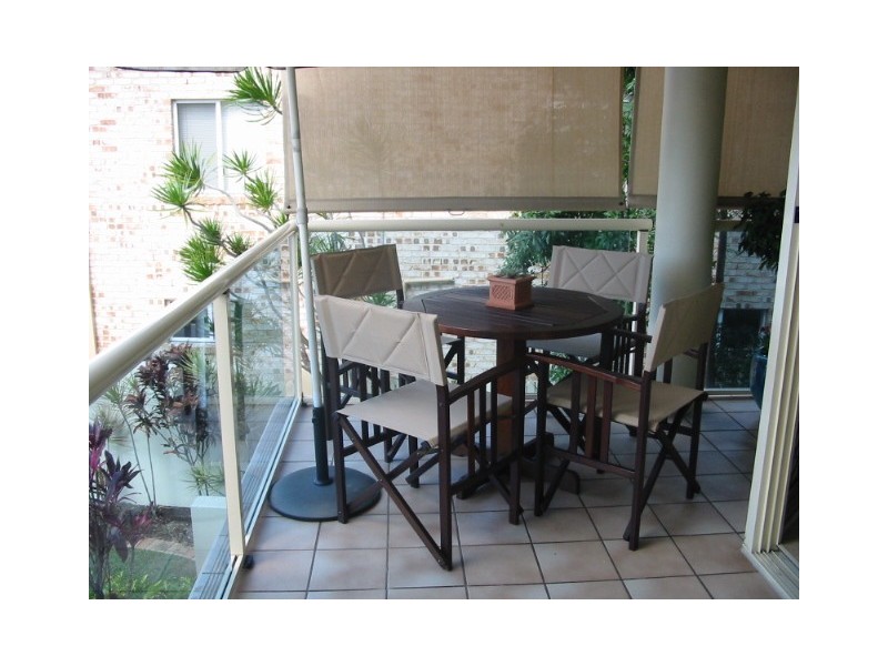 6/61 Waterloo Esplanade, Wynnum QLD 4178