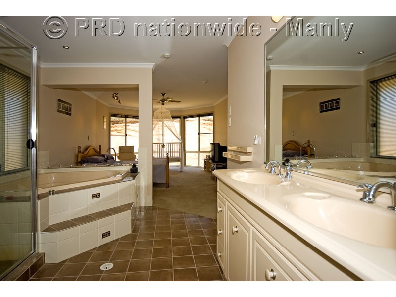 9 Nichlaus Ct, Hatton Vale QLD 4341