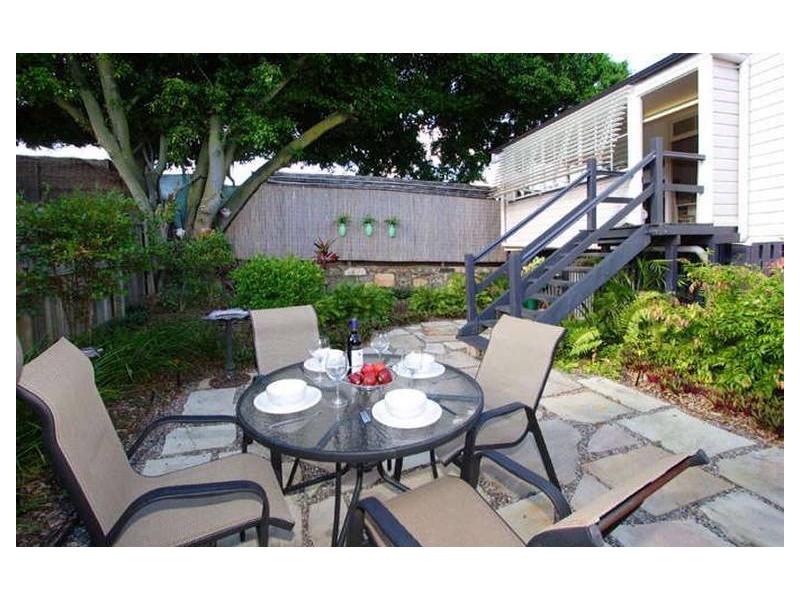 East Brisbane QLD 4169