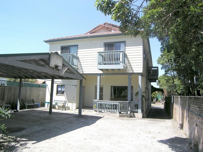 14 Keir Avenue, Hurlstone Park NSW 2193