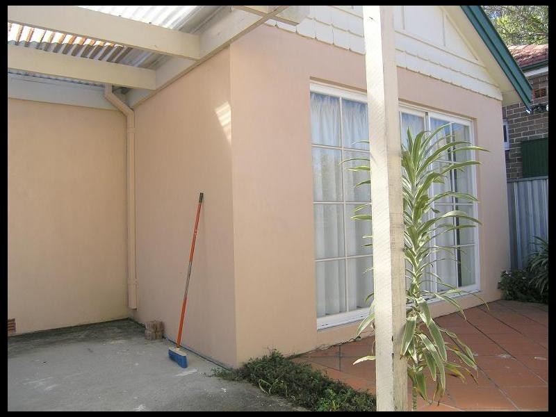 2a Crimson lane, Ashfield NSW 2131