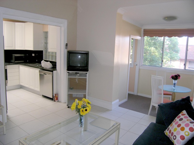 6/12 Cecil Street, Ashfield NSW 2131