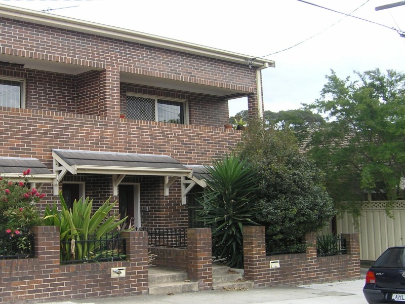 2/15 Ormond St Cnr Pembroke, Ashfield NSW 2131