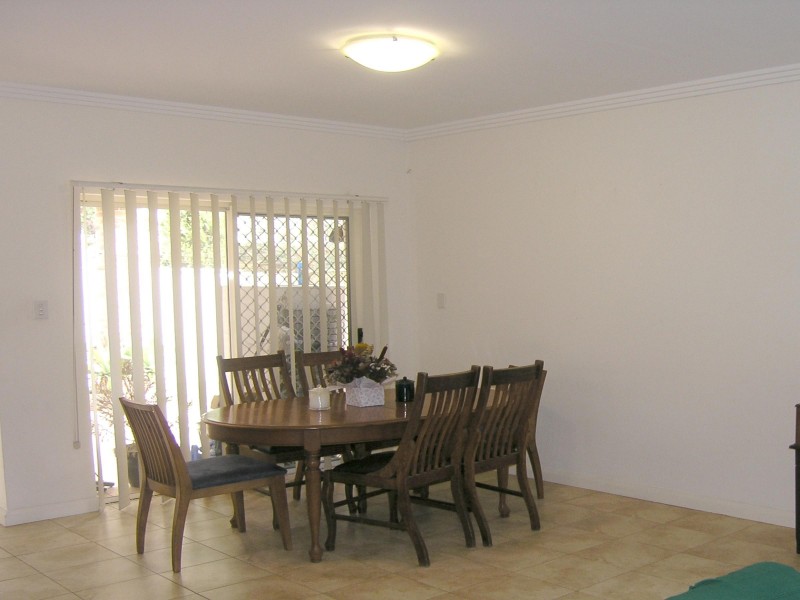 2/15 Ormond St Cnr Pembroke, Ashfield NSW 2131