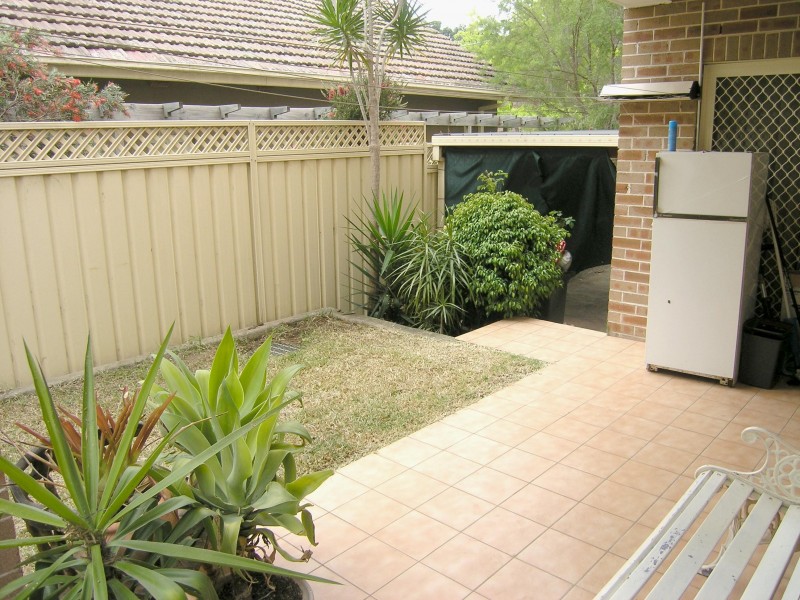 2/15 Ormond St Cnr Pembroke, Ashfield NSW 2131