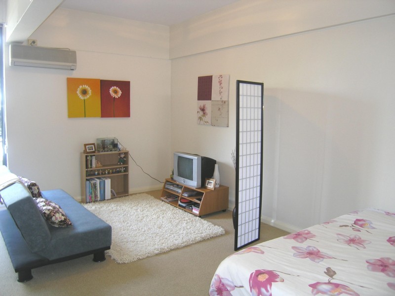 8 Cavill, Ashfield NSW 2131