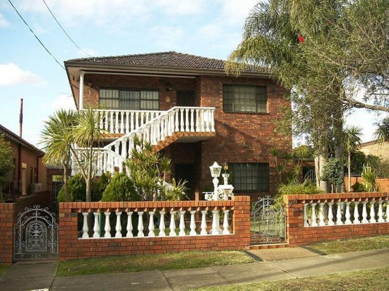 24 Howard, Canterbury NSW 2193