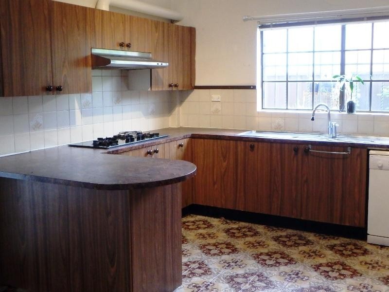 24 Howard, Canterbury NSW 2193