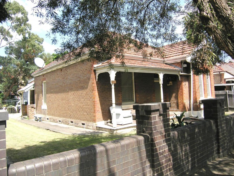 6 Thomas Street, Ashfield NSW 2131