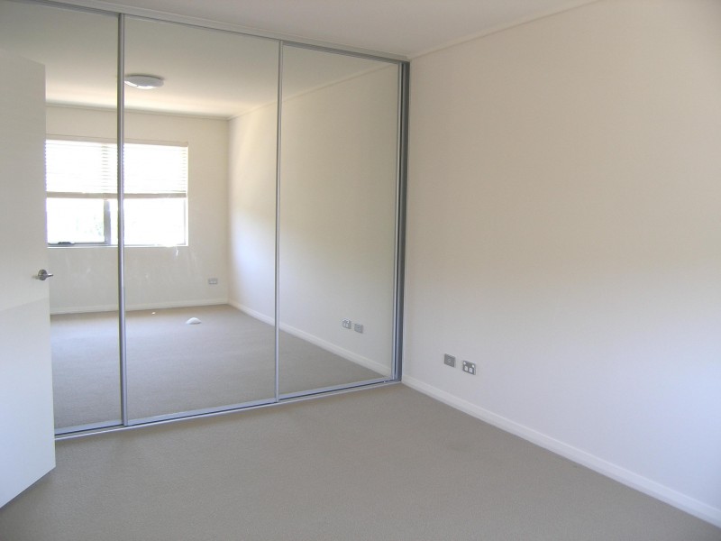 20 CLOSE STREET, Canterbury NSW 2193