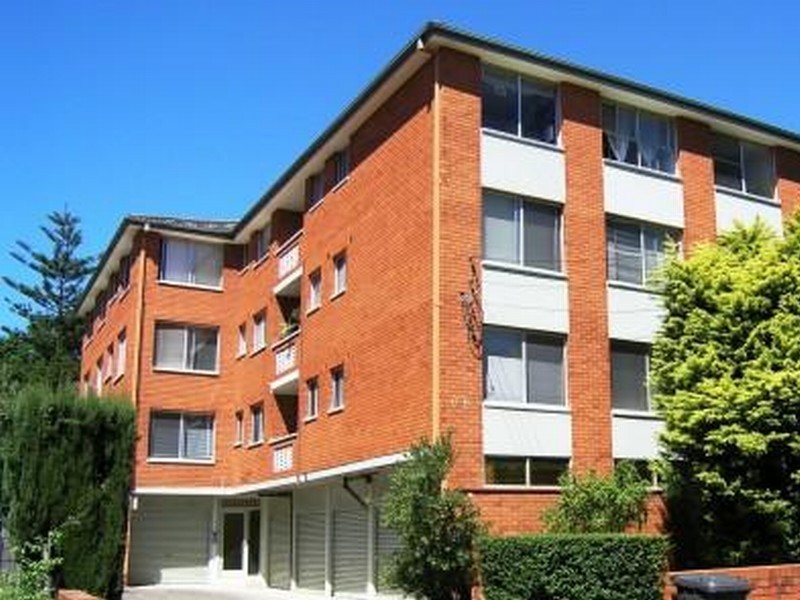 43 cecil, Ashfield NSW 2131