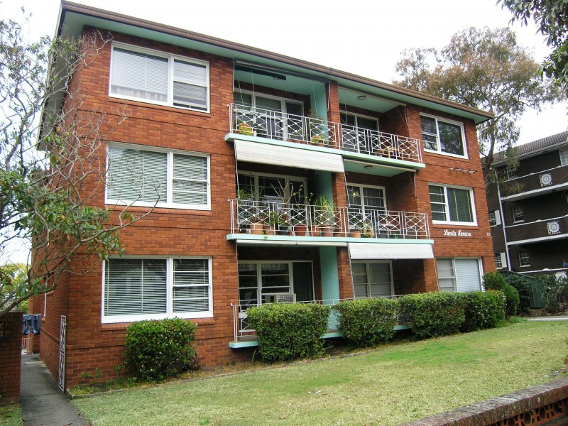 10 TINTERN ROAD, Ashfield NSW 2131