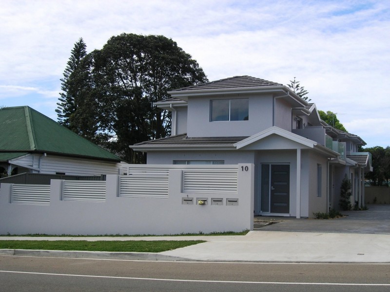 10 Thorncraft Parade, Campsie NSW 2194