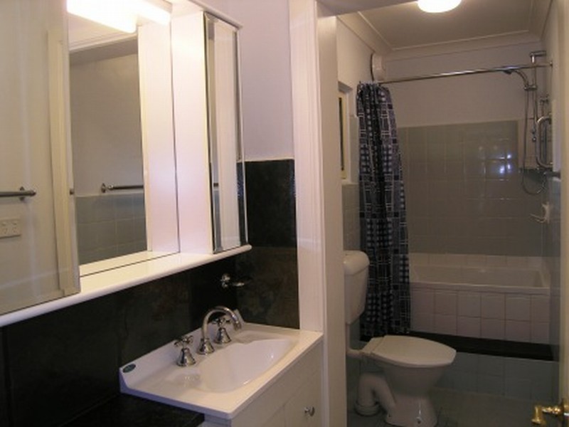 64 PARK Avenue, Ashfield NSW 2131