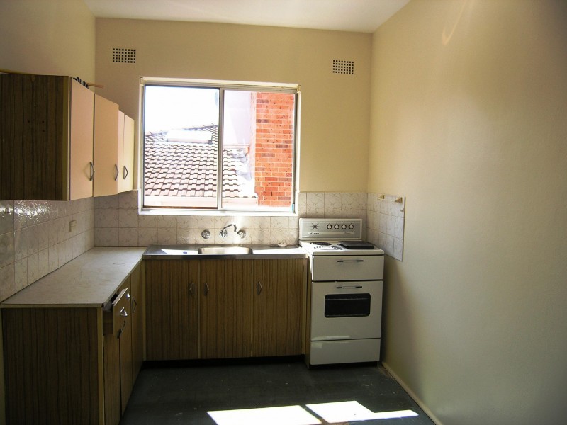 9 Ridgewell, Roselands NSW 2196