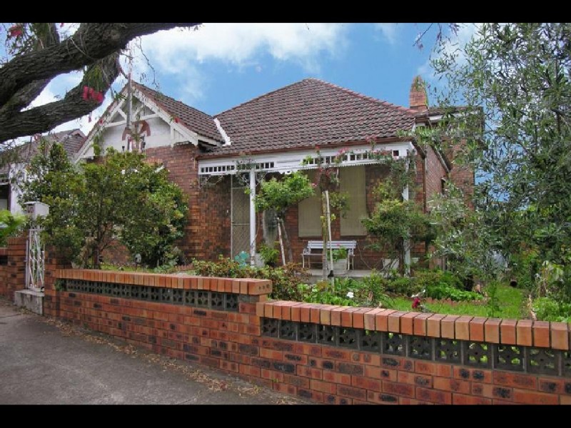 60 Hardy Street, Hurlstone Park NSW 2193