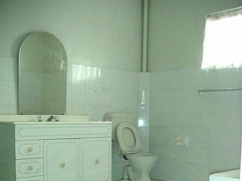 6 PARK RD, Burwood NSW 2134