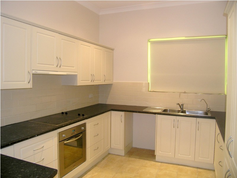 4 OAKLANDS AVE, Summer Hill NSW 2130