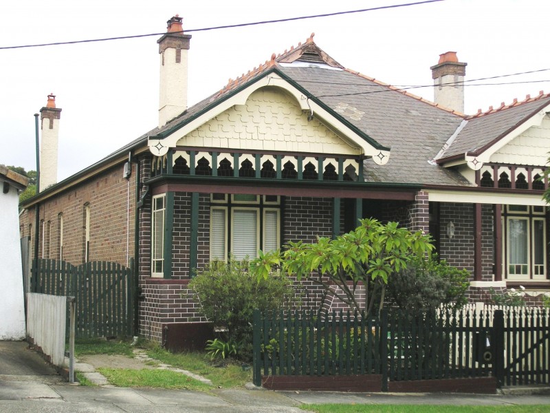 16 BOYLE, Croydon Park NSW 2133