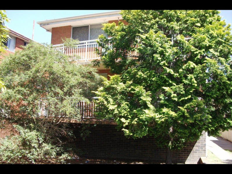 42 Macquarie rd, Auburn NSW 2144