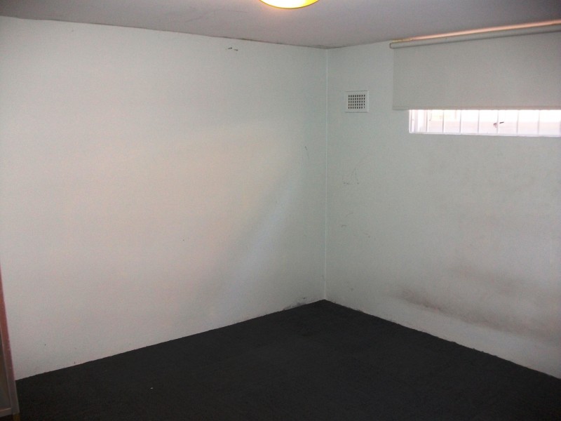 42 Macquarie rd, Auburn NSW 2144