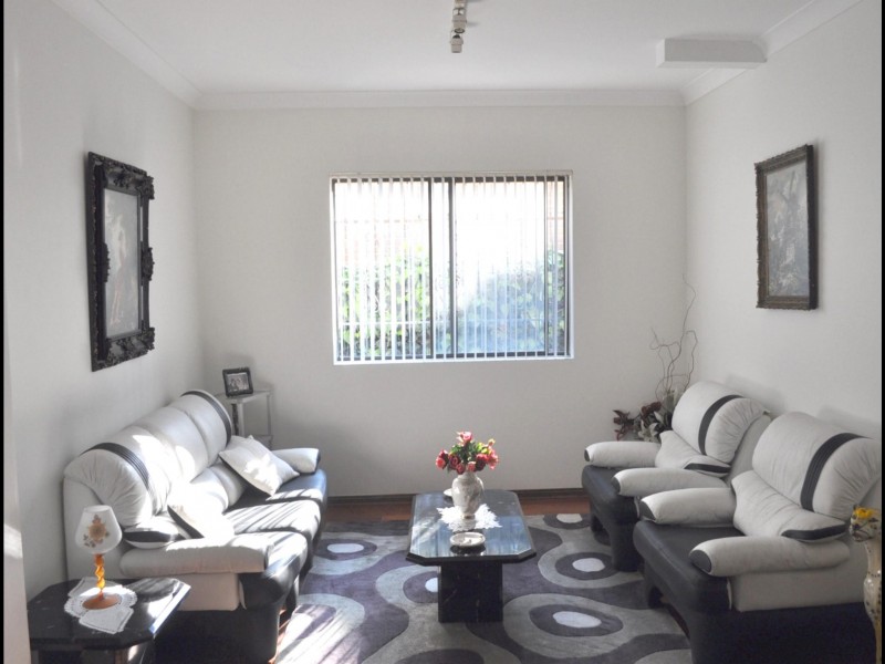 27 Roslyn Street, Ashbury NSW 2193