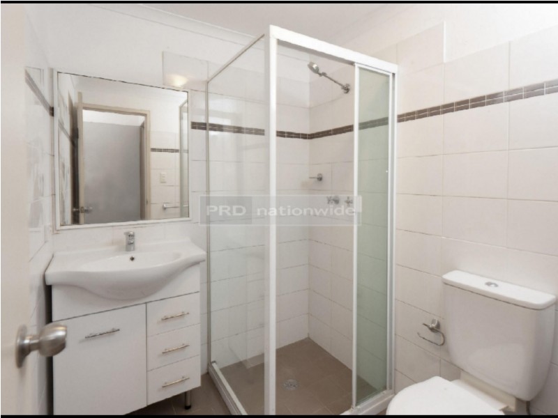 74-76 Hampden Road, Lakemba NSW 2195