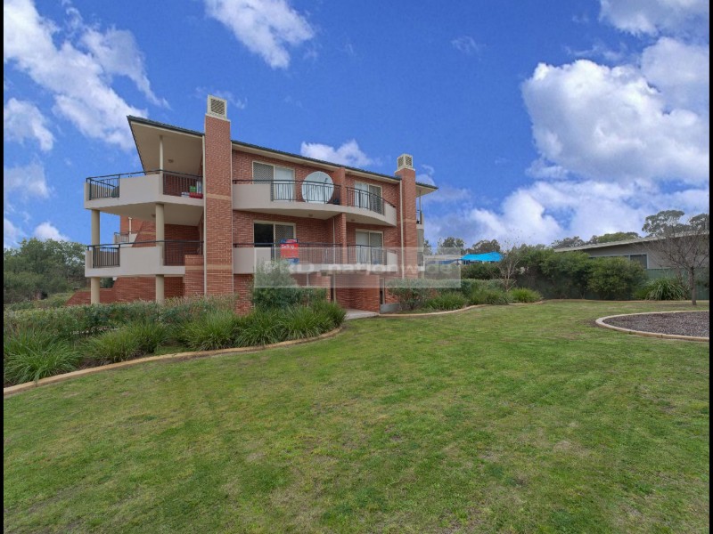 74-76 Hampden Road, Lakemba NSW 2195