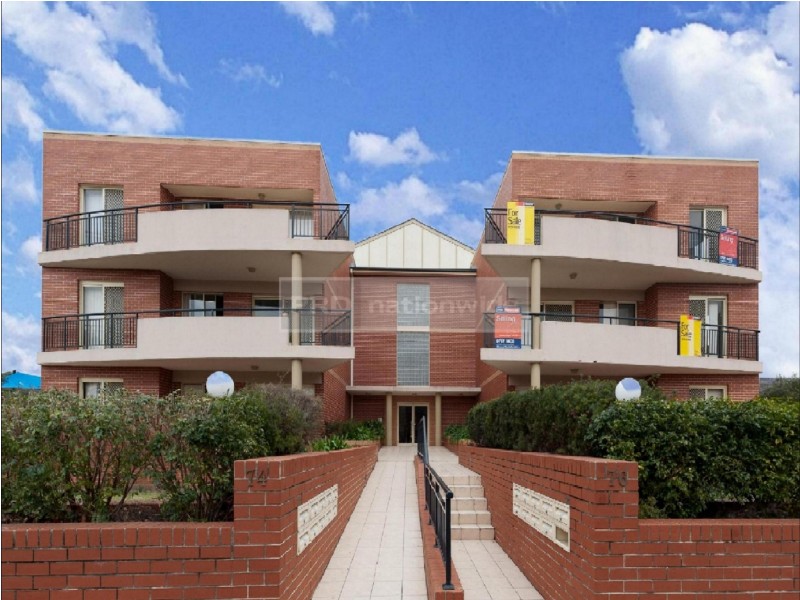 74-76 Hampden Road, Lakemba NSW 2195