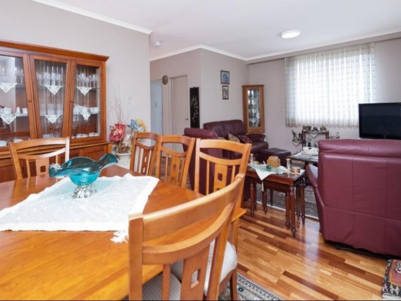 1/18-20 Knocklayde Street, Ashfield NSW 2131