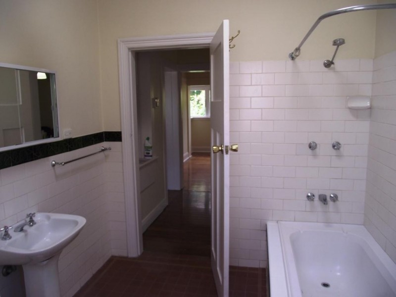 10  PARRAMATTA, Summer Hill NSW 2130