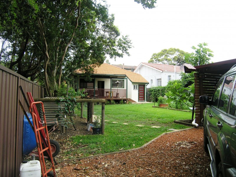 120a Alt, Ashfield NSW 2131