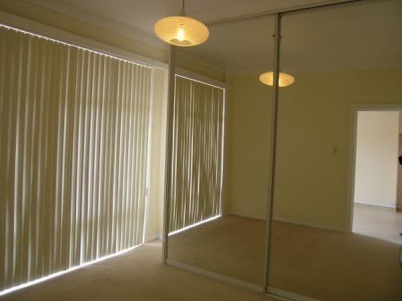 7 Queensborough Road, Croydon Park NSW 2133