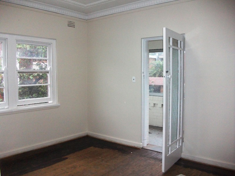 13 Cavill Ave, Ashfield NSW 2131