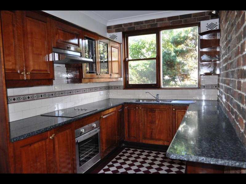 32 ALT ST, Ashfield NSW 2131