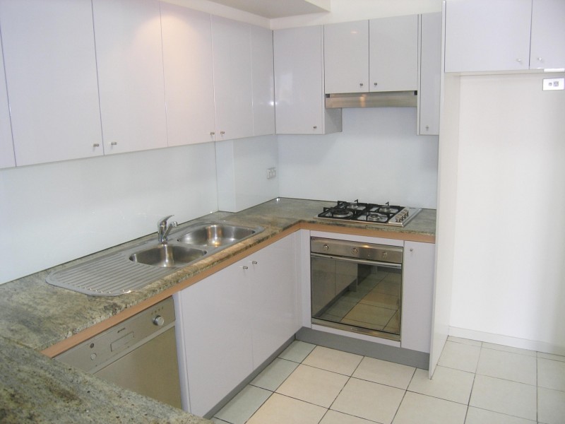 17-20 The Esplanade, Ashfield NSW 2131