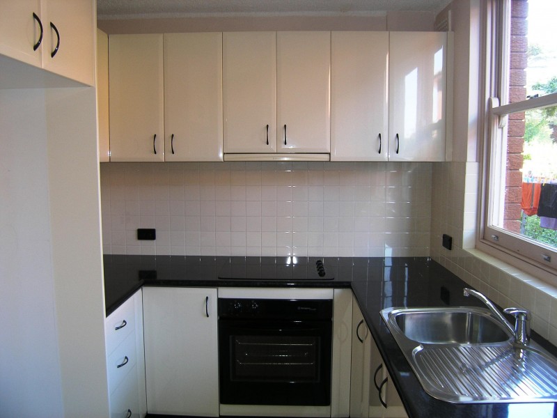 8 Webbs Ave, Ashfield NSW 2131