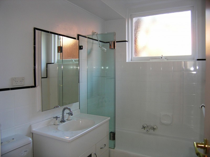 8 Webbs Ave, Ashfield NSW 2131