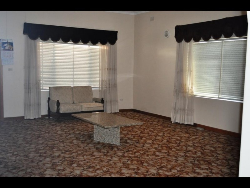 22 MILLER AVE, Ashfield NSW 2131